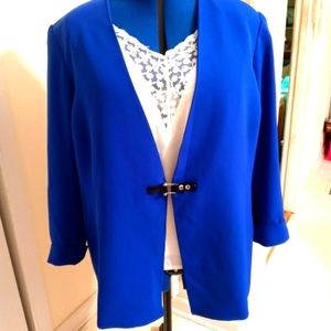 Gorgeous Calvin Klein Blue Blazer 3X
